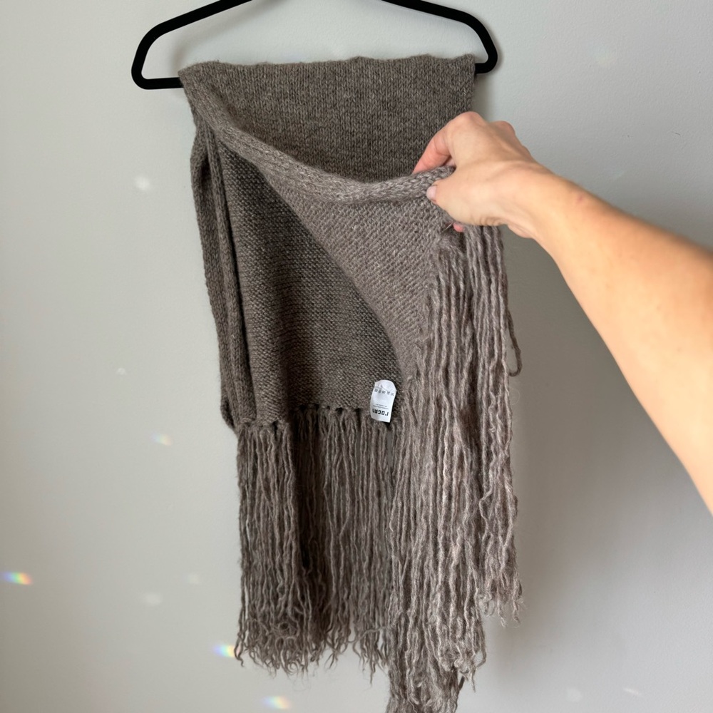 Rogan Oversized Alpaca Wool Linen Scarf Shawl Made in Peru - Picture 11 of 12